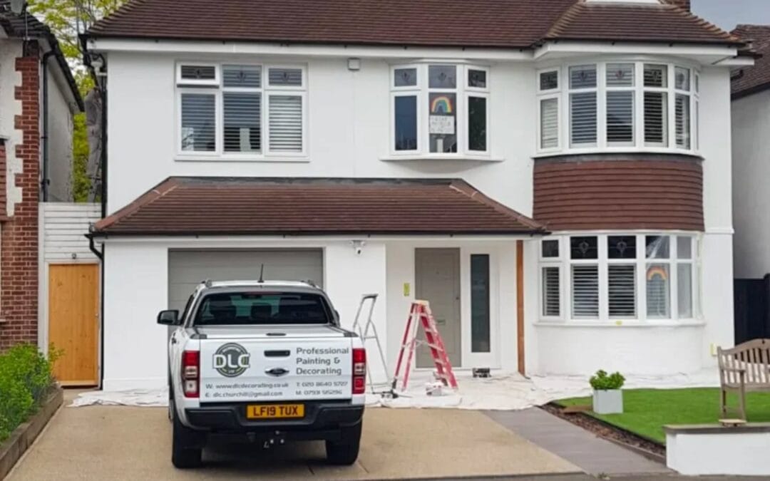 Best Time of Year for Exterior Painting in the UK
